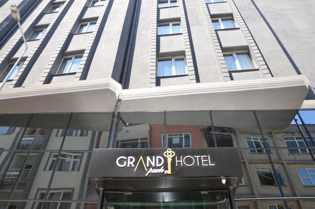 Grand Park Hotel צ'ורלו מראה חיצוני תמונה